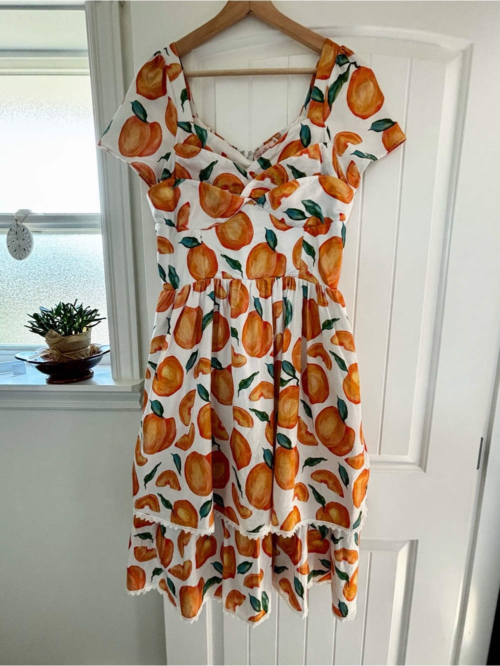 Ivy City Co Tiered Peach Print Dress | Midi |Size Large